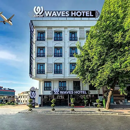 Airport Waves Hotel
