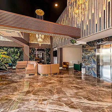 Airport Waves Hotel